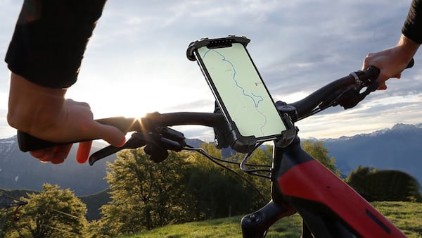 Score Lamicall’s Bestselling Bike Phone Mount For Under $25 Today