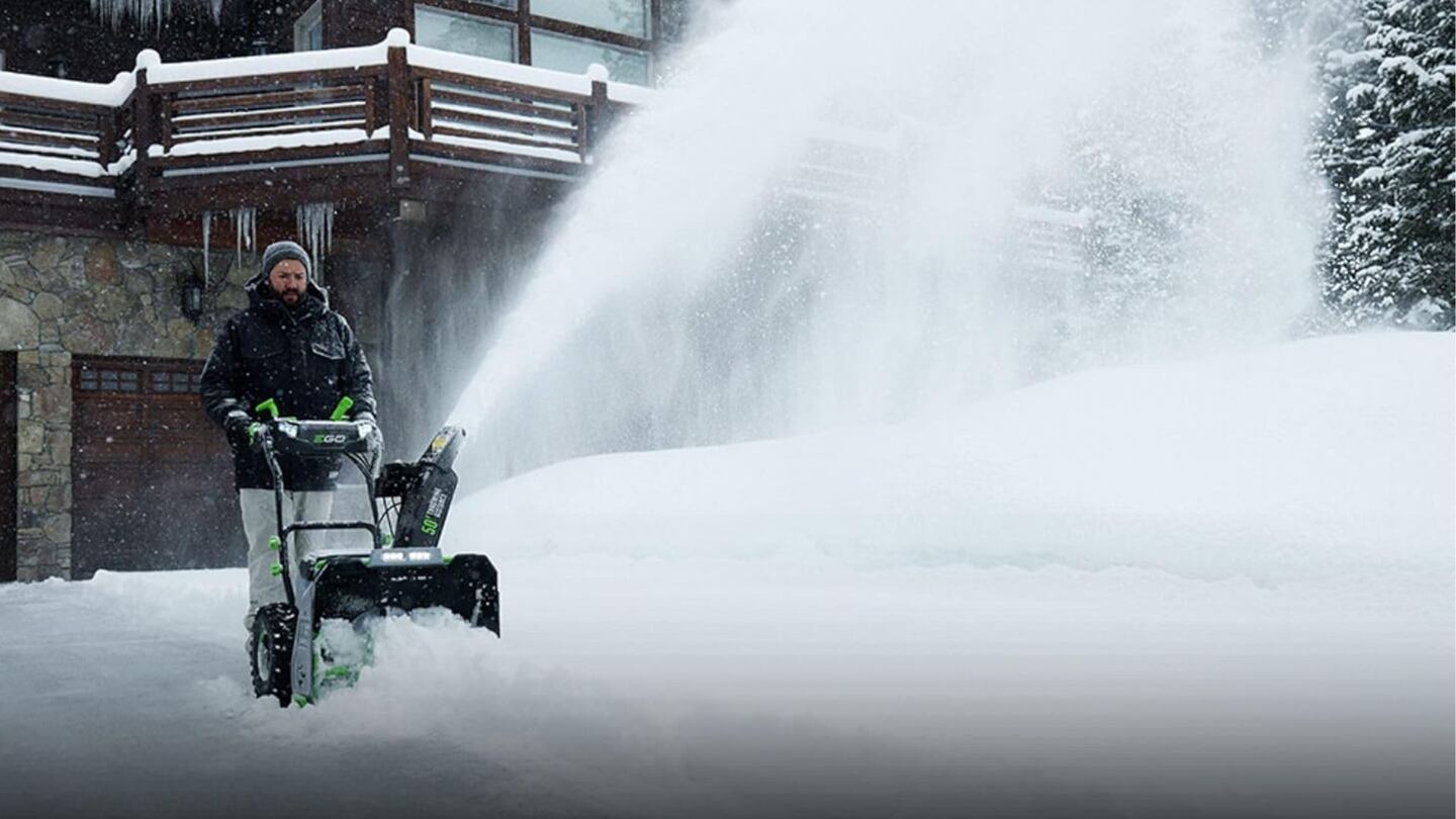 Our Guide to the Best Electric Snow Blowers in Canada in 2026 (And ...